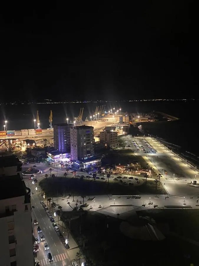 Kh.Suite Durrës 0*,  Albánie